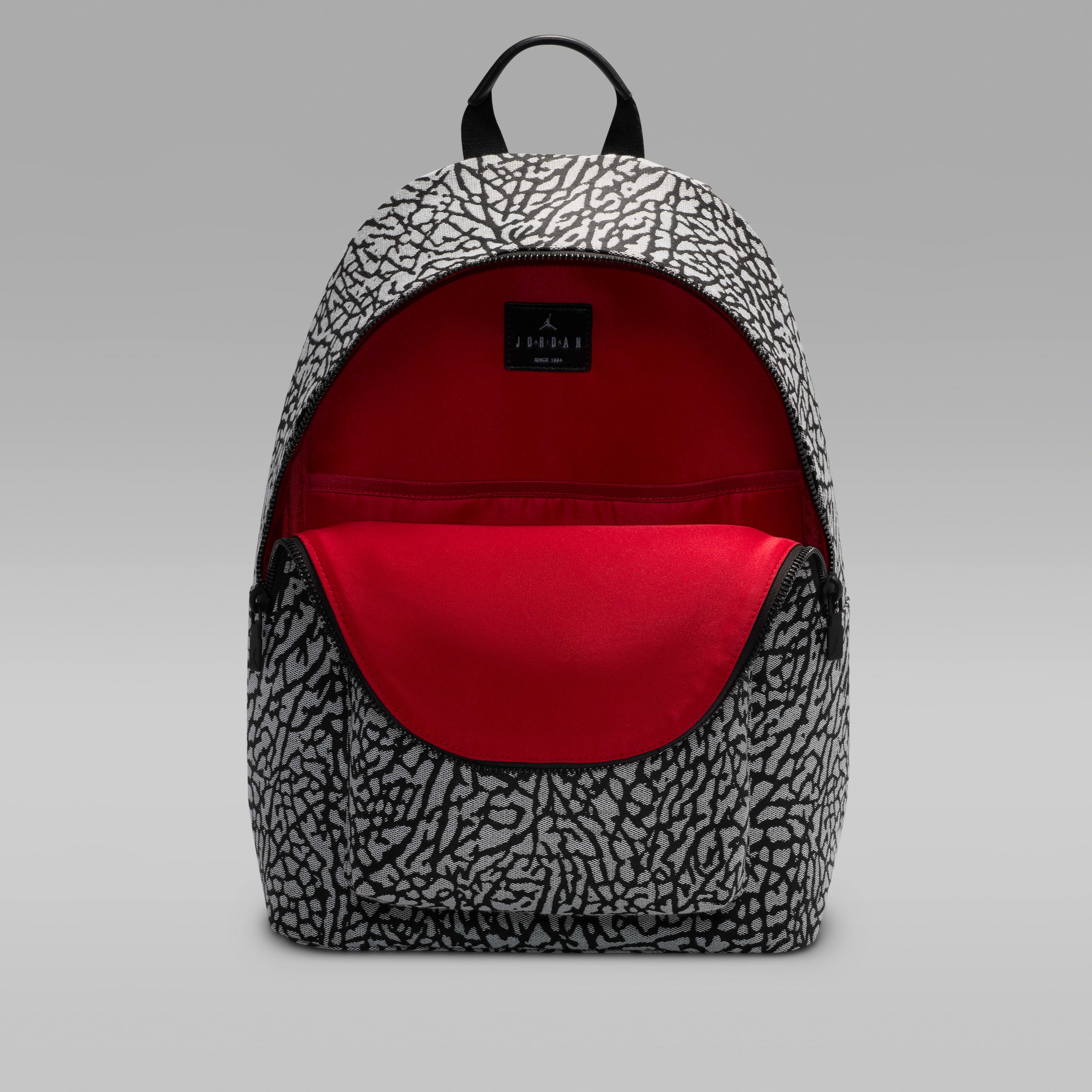 バッグ NIKE JORDAN MonogramBackpack Nike Jordan Monogram Backpack (20.8L) | King's Cross